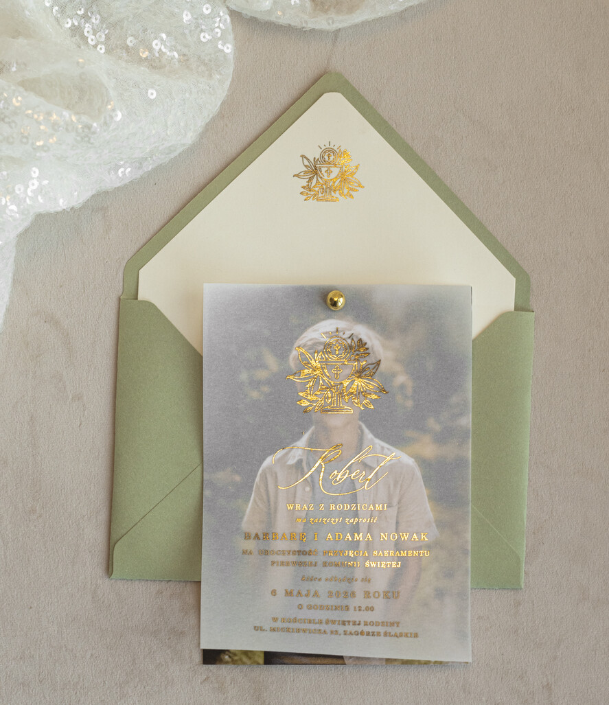 Zaproszenia na Komunię  chłopiec szałwiowe złocone zaproszenia na Komunię ze zdjęciem  Kalkowe Zaproszenia komunijne personalizowane1