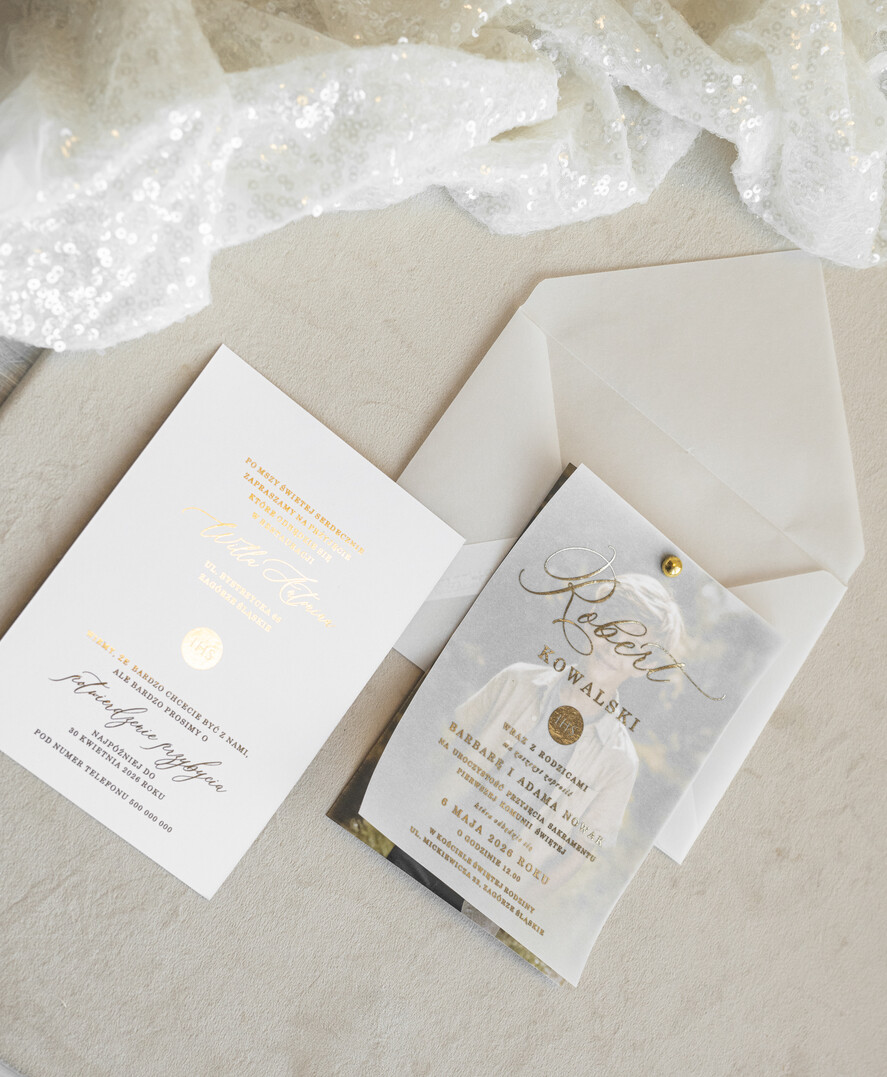 Zaproszenia na Komunię  chłopiec złocone zaproszenia na Komunię ze zdjęciem  Kalkowe Zaproszenia komunijne personalizowane5