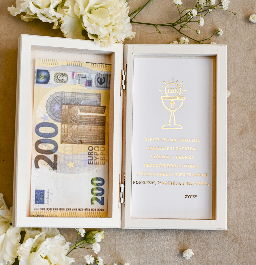 Pamiątki Prezenty na komunię  pamiątki na komunie  białe pudełko pamiątka I Komunii  pudełko na pieniądze na Komunię z życzeniami, pudełeczko na pieniądze z dedykacją na I Komunię1