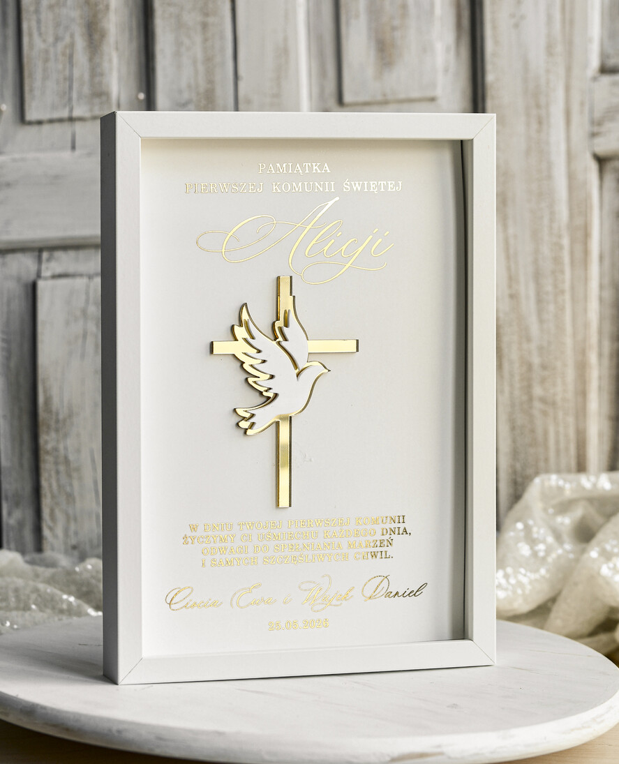 Pamiątki Prezenty na komunię  pamiątki na komunie  Pamiątka Pierwszej Komunii orbrazek z życzeniami Personalizowane pudełko na Prezent6