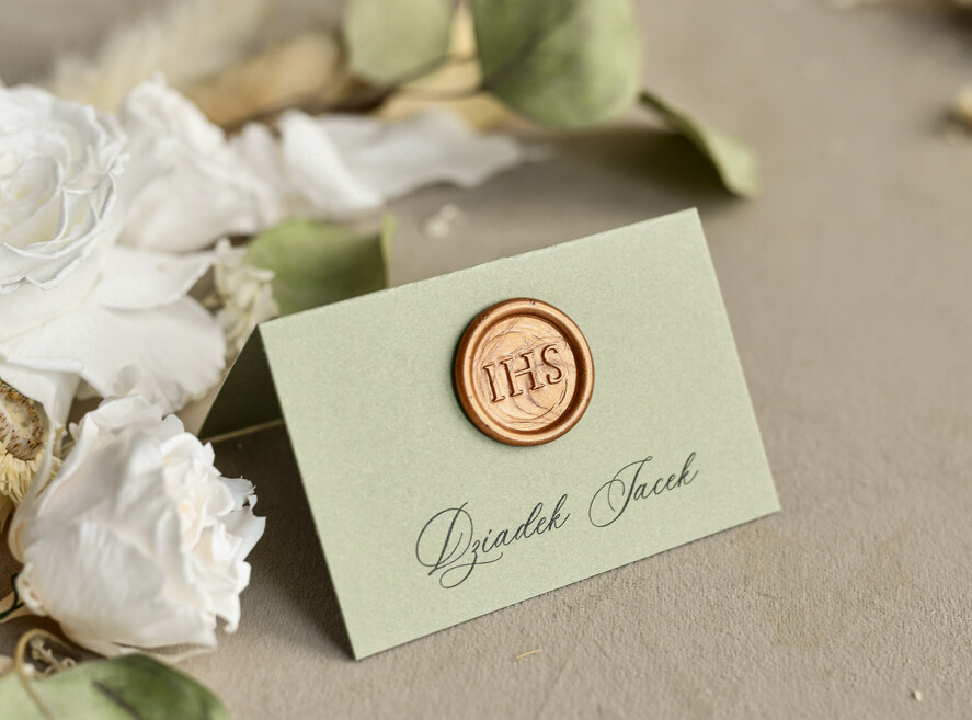 Winietki na komunię  winietki   winietki na komunię, winietka dekoracja stołu na komunii, komunijne winietki z szyfonową wstążką1