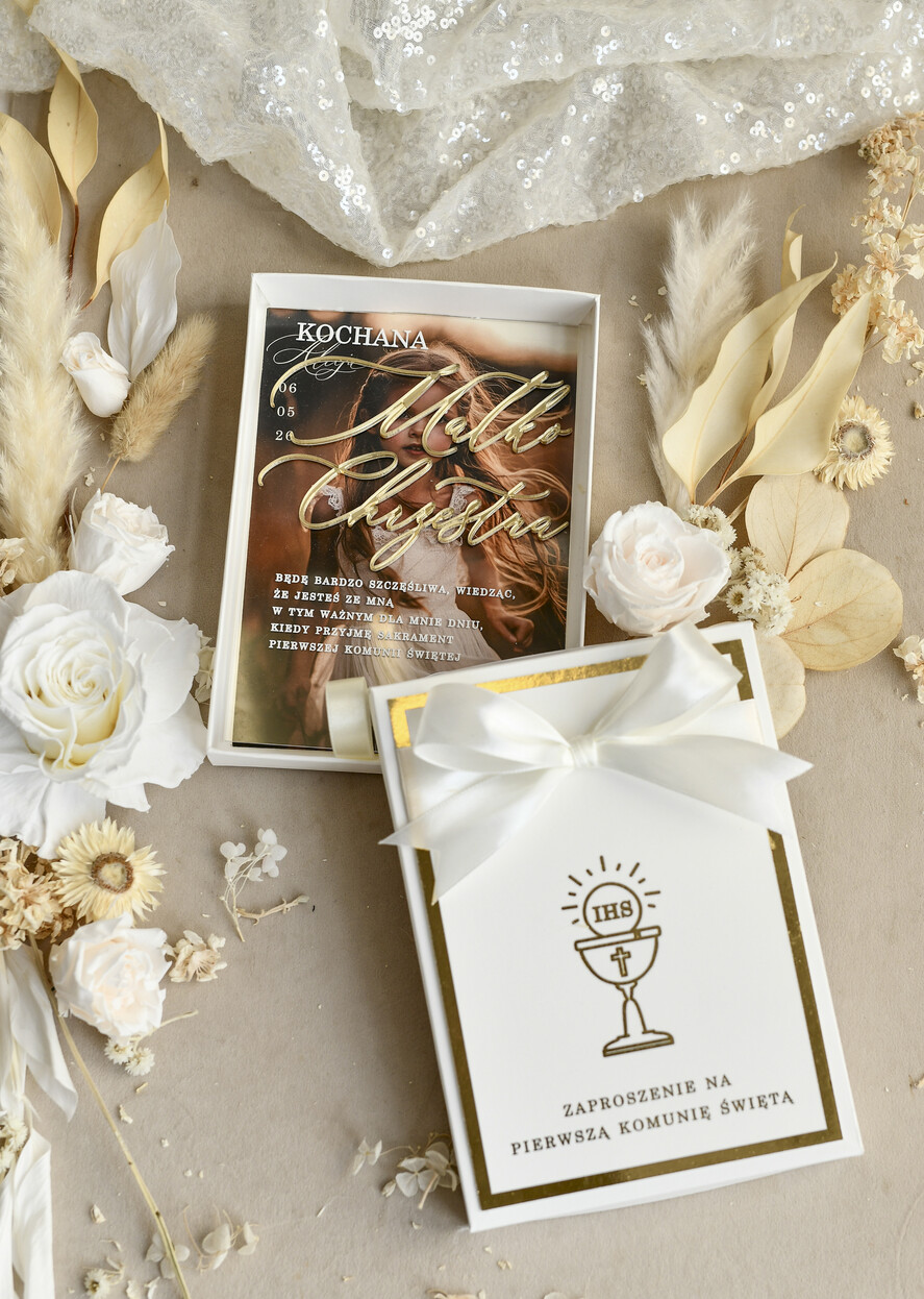 Zaproszenia na Komunię  Dla Chrzestnych i Dziadków klasyczne Złote Zaproszenia na Komunię w Pudełku ze zdjęciem Zaproszenie Komunijne dla Matki Chrzestnej i Ojca Chrzestnego lub dla Babci i Dziadka10