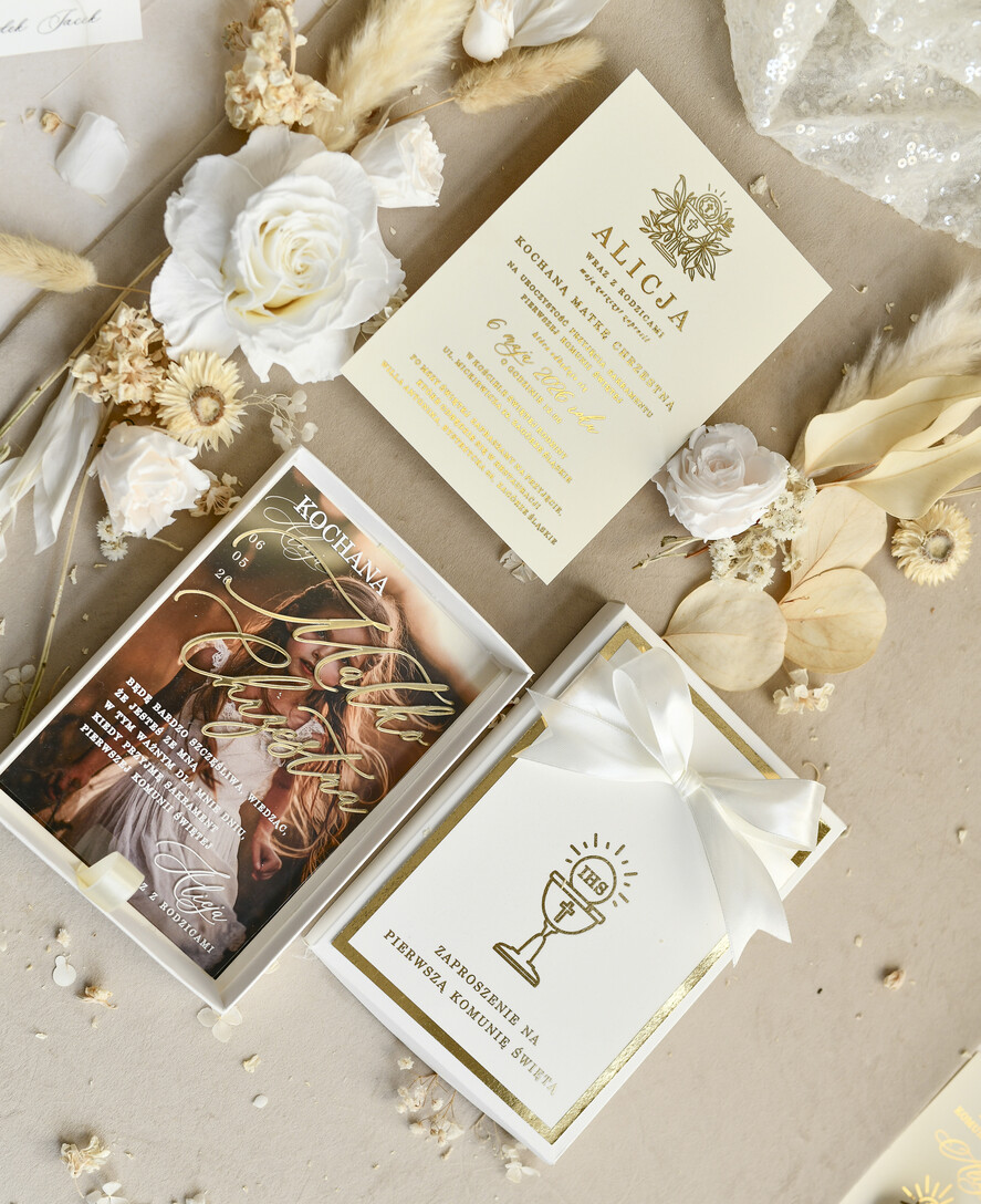 Zaproszenia na Komunię  Dla Chrzestnych i Dziadków klasyczne Złote Zaproszenia na Komunię w Pudełku ze zdjęciem Zaproszenie Komunijne dla Matki Chrzestnej i Ojca Chrzestnego lub dla Babci i Dziadka7