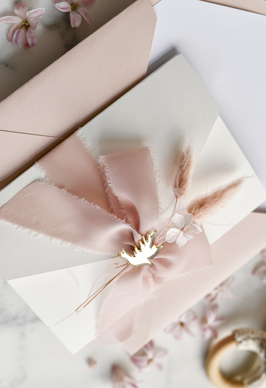 ZAPROSZENIA NA CHRZCINY dla dziewczynki  Boho Złocone Zaproszenie na Chrzest w folderze, Eleganckie Zaproszenia na Chrzciny ze Zdjęciem 1