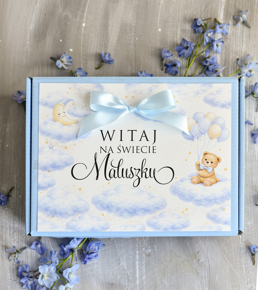 prezent dla Noworodka - Wyprawka duze boxy preznetowe dla noworodka  Zestaw prezentowy dla Noworodka - Wyprawka Błękitna boho gryzak pieluszka Kroki Milowe4