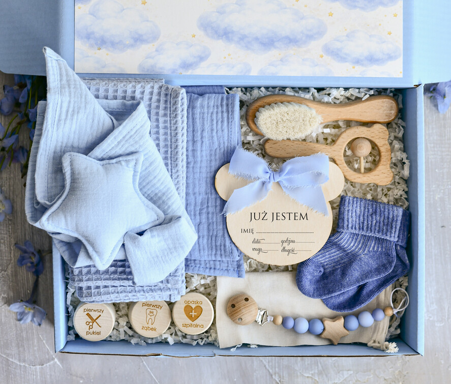 prezent dla Noworodka - Wyprawka duze boxy preznetowe dla noworodka  Zestaw prezentowy dla Noworodka - Wyprawka Niemowlę Baby Shower boho gryzak pieluszka Kroki Milowe3