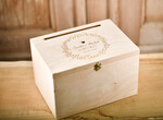 Pudełko na koperty  DREWNIANE drewniana skrzynka na koperty ślubne rustykalna z grawerem imiona i data  0