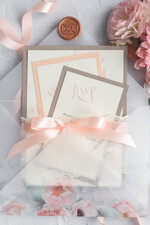 Zaproszenia ślubne Natura eleganckie zaproszenia na ślub koronka i kokardka motywy kwiatowe w kopercie2