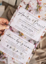 Zaproszenia ślubne Natura Poziome kopertowe zaproszenia ślubne z peoniami, Kopertowe różowe zaproszenie na ślub kalkowa koperta, zaproszenia na slub cywilny pudrowy róż7