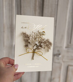 Zaproszenia ślubne Natura Zaproszenia ślubne boho z suszonym bukiecikiem,nietypowe zaproszenia na ślub z szuszkami i sznurkiem, rustykalne złocone zaproszenia z kalkowa kopertą0