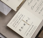 Zaproszenia ślubne Natura Zaproszenia ślubne boho z suszonymi kwiatkami, nietypowe minimalistyczne zaproszenia na ślub, rustykalne złocone zaproszenia z kalkowa kopertą, proste zaproszenia3