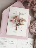 Zaproszenia ślubne Natura złocone Zaproszenia ślubne boho z suszonym bukiecikiem, nietypowe różowe zaproszenia na ślub z suszkami i sznurkiem, rustykalne złocone zaproszenia z różową kopertą14