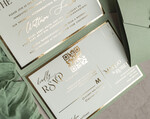 Zaproszenia ślubne Natura szałwiowe zaproszenia ślubne z gipsówką, składane zaproszenie na ślub i wesele, eleganckie zaproszenia ślubne ze szkiełkiem i płatkami złota, zaproszenia w kształcie koperty 6