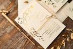 Zaproszenia ślubne Złote Glamour  złote błyszczące zaproszenia ślubne z motywen delikatnej galązki w eleganckim stylu glamour  10