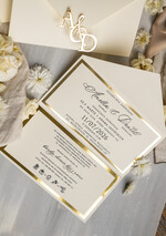 Zaproszenia ślubne Złote Glamour Eleganckie złote zaproszenia ślubne z lustrzanym monogramem, Kopertowe zaproszenie na ślub złocone, zaproszenia na ślub w stylu glamour, złote napisy na zaproszeniach ślubnych10