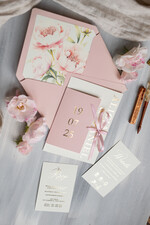 Zaproszenia ślubne Złote Glamour różowe zaproszenia na ślub, nowoczesne zaproszenia w kolorze rózowym, zaproszenia ślubne ze złotymi literami, eleganckie zaproszenia ślubne ze wstązką 7