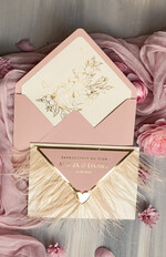 Zaproszenia ślubne Złote Glamour zaproszenia ślubne z piórami, strusie pióra na zaproszeniach ślubnych, nietypowe zaproszenie na ślub, złote zaproszenia na ślub i wesele8