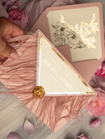 Zaproszenia ślubne Złote Glamour zaproszenia ślubne z piórami, strusie pióra na zaproszeniach ślubnych, nietypowe zaproszenie na ślub, złote zaproszenia na ślub i wesele12