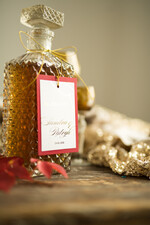 Zawieszki na butelki glamour etykieta na wódkę weselną, złote z dowolnym tekstem1