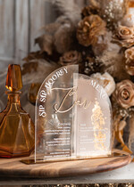 Menu glamour nowoczesna forma karty drinków i deserów, akrylowe menu weselne, stojąca karta dań i napojów, menu weselne w stylu glamour, karta drinków, złote menu weselne 2