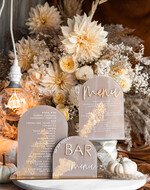 Menu glamour eleganckie menu weselne w beżowych kolorach, karta drinków z pleksy, weselne menu stołu szwedzkiego do postawienia na stole, złote menu na stół weselny, złota karta dań14