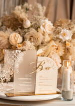 Menu glamour eleganckie menu weselne, welurowe menu weselne, numery na stoły weselne, dekoracja stołów weselnych, dekoracja na stołach weselnych, menu i numerki na stół 1
