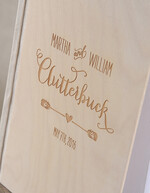 Księgi wpisów gości Drewniane  pamiatkowa ksiega gosci weselnych, rustykalne drewniane okładki grawerowane imiona1