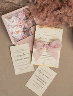 Zestawy Próbkowe próbki zaproszeń Próbka darte złocone zaproszenia ślubne z perełkami, różowe peonie zaproszenie na ślub z perełkam, rwane złocone zaproszenie na ślub cywilny perły i piwonie13