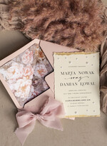 Zestawy Próbkowe próbki zaproszeń Próbka darte złocone zaproszenia ślubne z perełkami, różowe peonie zaproszenie na ślub z perełkam, rwane złocone zaproszenie na ślub cywilny perły i piwonie4