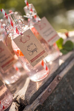 Zawieszki na butelki rustykalne etykieta na wódkę weselną, ekologiczne i rustykalne3