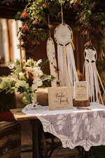 Księgi wpisów gości Boho/etno/pióra księga do wpisywania życzeń przez gości weselnych, w stylu boho z motywam kwiatowym2