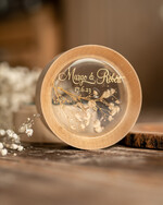 Pudełka Szkatułki na Obrączki szkatułki rustykalne pudełeczko na obrączki ślubne przezroczyste wieczko delikatne kwiaty zatopione w żywicy ręcznie robiona szkatułka4