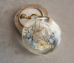 Pudełka Szkatułki na Obrączki szkatułki szkatułka na obrączki z kwiatami, pudełko na obrączki z żywicy, pudełko na obrączki z zatopionymi kwiatami w żywicy, pudełko na obrączki niezapominajki 10