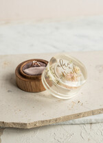 Pudełka Szkatułki na Obrączki szkatułki drewniana szkatułka na obrączki z żywymi kwiatami, pudełko na obrączki z żywicy, pudełko na obrączki z zatopionymi kwiatami w żywicy2