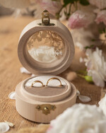 Pudełka Szkatułki na Obrączki szkatułki pudełeczko do podawania obrączek ślubnych wasze imiona i dataręcznie robione szkatułka z drewna z żywicą, personalizowana szkatułka na obrączki ślubne, szkatułka z kwiatami na obrączki8