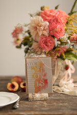 Numery na stół Rustykalne tabliczka z numerem stołu weselnego, inspirowane naturą w stylu rustykalnym0