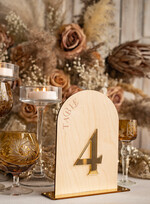 Numery na stół Rustykalne Drewniane numerki na stół weselny, rustykalne numery stołów weselnych, rustykalne numerki na stol weselny, drewniane numery stolow weselnych7