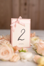 Numery na stół Glamour numerek na stół weselny, złote klasyczne i eleganckie1