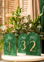 Numery na stół Glamour welurowe numerki na stoly weselne, zlote numerki na stol weselny, numeracja stołów weselnych, zielone numerki na stół weselny0