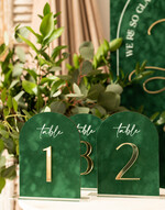 Numery na stół Glamour welurowe numerki na stoly weselne, zlote numerki na stol weselny, numeracja stołów weselnych, zielone numerki na stół weselny4