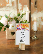 Numery na stół Otwarte jednokartkowe usadzenie gości numery na stół weselny, klasyczne i eleganckie usadzenie gości na weselu0