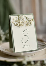 Numery na stół botaniczne podróżnicze  numery na stoły weselne i gipsówką,  suszona gipsówka na dodatkach ślubnych, rustykalne wesele numerki na stół weselny z gipsówką 1