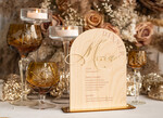 Menu rustykalne drewniane menu na stół weselne, rustykalne menu na stol weselny, złote napisy na menu weselnym, drewniana karta dań, rustykalna karta dan2