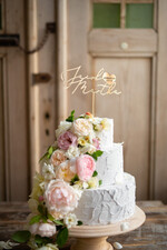 Figurki na tort / cake topper statuetki akryl błyszczący ozdobny napis na tort weselny złota pleksi1