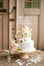 Figurki na tort / cake topper statuetki akryl dekoracje tortu weselnego biała pleksi personalizowany ozdobny napis0