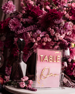 Numery na stół Akryl numerki na stół weselny, akrylowe numery na stół weselny, złoty numerek na stoły weselne, numeracja stolow na weselu, eleganckie numerki na stol weselny0