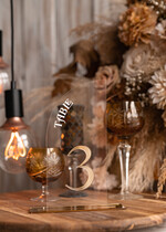 Numery na stół Akryl eleganckie numerki na stół weselny, akrylowe numery na stół weselny, złote numerki na stoły weselne, numeracja stolow na weselu, numerki na stol weselny glamour4