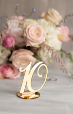 Numery na stół Akryl nowoczesne numery stołów weselnych złota lustrzana plexi 7