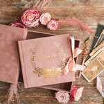 Księgi wpisów gości welurowe księgi pamiątkowe i albumy na wpisy gości weselnych, welurowa księga w pudełku, pamiątkowa księga gości1