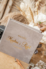 Księgi wpisów gości welurowe ksiega pamiatkowa na wpisy gosci weselnych, zdjęcia z instaxa i zyczenia9